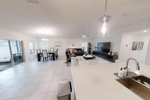 Villa ou maison à vendre à Winter Haven, Floride: 4 chambres, 186.18 m2 № 2415574 - photo 19