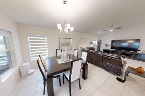 Villa ou maison à vendre à Winter Haven, Floride: 4 chambres, 186.18 m2 № 2415574 - photo 21