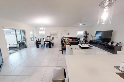 Villa ou maison à vendre à Winter Haven, Floride: 4 chambres, 186.18 m2 № 2415574 - photo 20