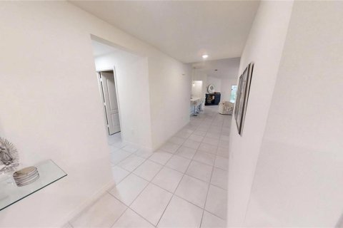 Villa ou maison à vendre à Winter Haven, Floride: 4 chambres, 186.18 m2 № 2415574 - photo 17