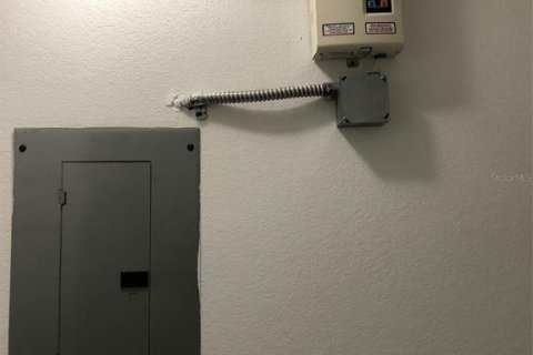 Снять в аренду квартиру в Пунта-Горда, Флорида 2 комнаты, 92.9м2, № 2098449 - фото 14
