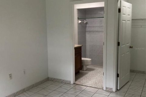 Снять в аренду квартиру в Пунта-Горда, Флорида 2 комнаты, 92.9м2, № 2098449 - фото 20