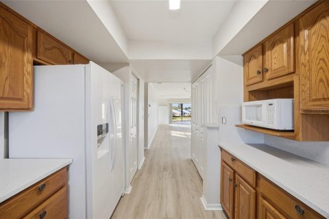 Condominio en venta en Bradenton, Florida, 2 dormitorios, 141.68 m2 № 2094385 - foto 25