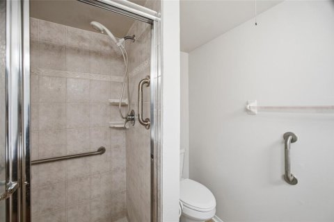 Condominio en venta en Bradenton, Florida, 2 dormitorios, 141.68 m2 № 2094385 - foto 18