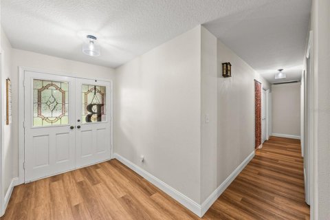 Casa en venta en Lakeland, Florida, 3 dormitorios, 242.94 m2 № 2111735 - foto 10