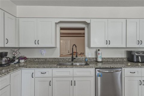 Casa en venta en Lakeland, Florida, 3 dormitorios, 242.94 m2 № 2111735 - foto 17