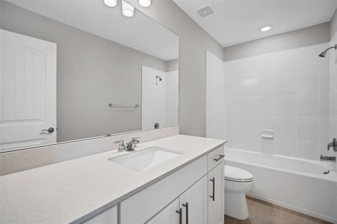 Villa ou maison à louer à North Port, Floride: 5 chambres, 317.35 m2 № 1903195 - photo 30