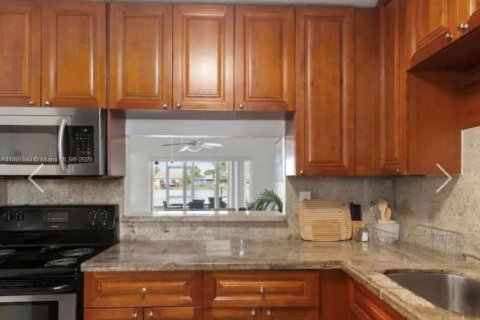 Adosado en alquiler en Dania Beach, Florida, 3 dormitorios, 105.07 m2 № 1944531 - foto 9