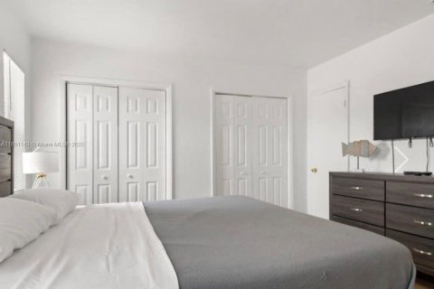 Adosado en alquiler en Dania Beach, Florida, 3 dormitorios, 105.07 m2 № 1944531 - foto 17