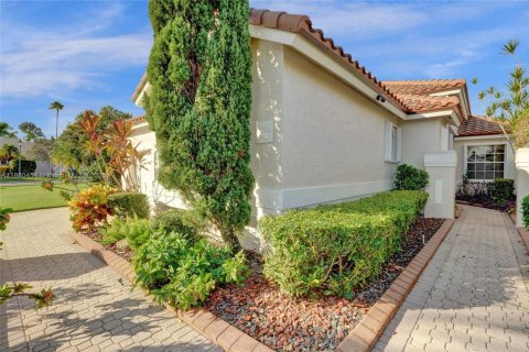 Casa en venta en Pembroke Pines, Florida, 4 dormitorios, 202.16 m2 № 1978665 - foto 4