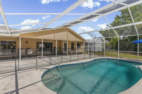 Casa en venta en Spring Hill, Florida, 3 dormitorios, 154.68 m2 № 2238916 - foto 4