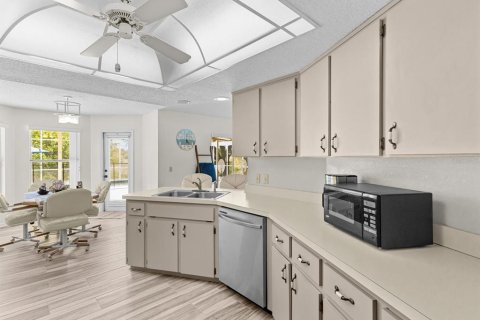 Casa en venta en Spring Hill, Florida, 3 dormitorios, 154.68 m2 № 2238916 - foto 16