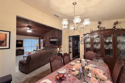 Villa ou maison à vendre à Ocala, Floride: 3 chambres, 169.64 m2 № 2434543 - photo 9