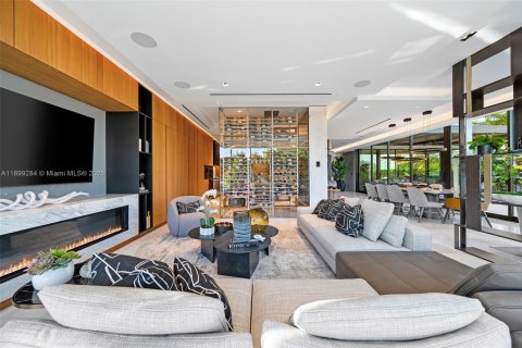 Villa ou maison à vendre à Miami, Floride: 6 chambres, 590.95 m2 № 1963507 - photo 30