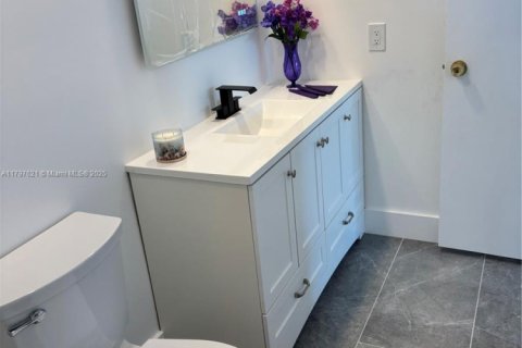 Casa en venta en Pembroke Pines, Florida, 3 dormitorios, 122.91 m2 № 1685688 - foto 10