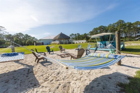 Casa en venta en St. Lucie, Florida, 3 dormitorios, 219.06 m2 № 2087842 - foto 3