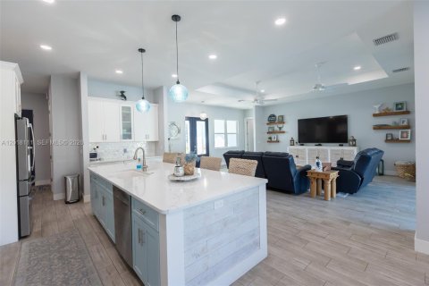 Casa en venta en St. Lucie, Florida, 3 dormitorios, 219.06 m2 № 2087842 - foto 25
