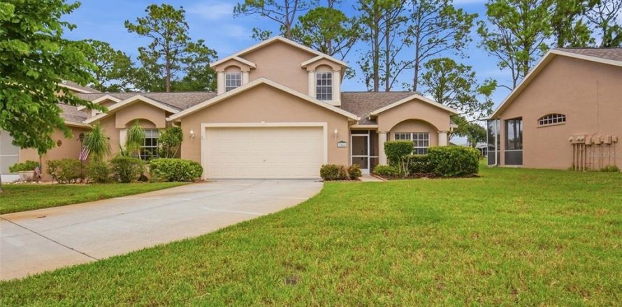 Villa ou maison à New Port Richey, Floride 3 chambres, 178.47 m2 № 2315087
