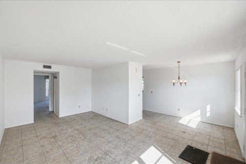 Copropriété à vendre à Port St. Lucie, Floride: 1 chambre, 74.32 m2 № 2078337 - photo 12