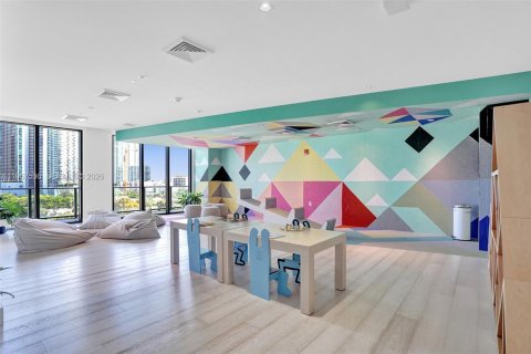 Купить кондоминиум в Майами, Флорида 1 спальня, 67.35м2, № 2028767 - фото 13
