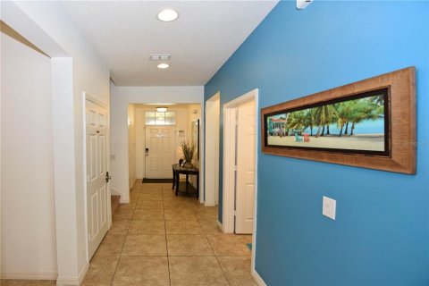 House in Davenport, Florida 7 bedrooms, 327.57 sq.m. № 1902535 - photo 17