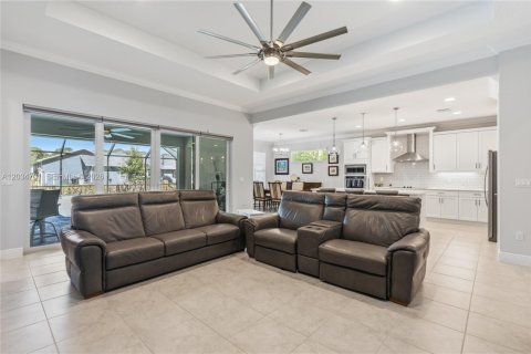 House in Vero Beach, Florida 3 bedrooms, 218.88 sq.m. № 2087141 - photo 8
