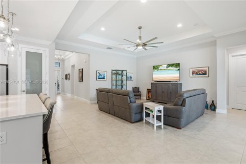 House in Vero Beach, Florida 3 bedrooms, 218.88 sq.m. № 2087141 - photo 15