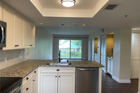 Copropriété à vendre à Palmetto, Floride: 2 chambres, 90.86 m2 № 1198657 - photo 2