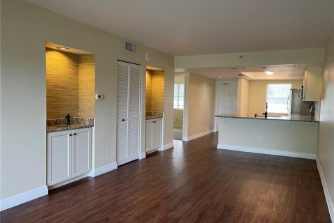 Copropriété à vendre à Palmetto, Floride: 2 chambres, 90.86 m2 № 1198657 - photo 19