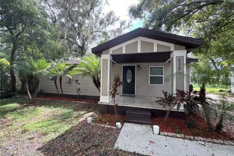 Снять в аренду виллу или дом в Сеффнер, Флорида 5 комнат, 99.41м2, № 1840330 - фото 1