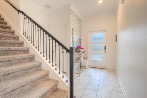 Adosado en venta en Kissimmee, Florida, 4 dormitorios, 177.81 m2 № 2055082 - foto 21