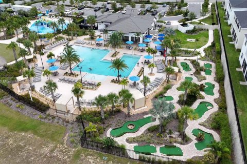 Adosado en venta en Kissimmee, Florida, 4 dormitorios, 177.81 m2 № 2055082 - foto 27