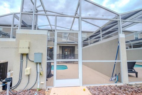 Adosado en venta en Kissimmee, Florida, 4 dormitorios, 177.81 m2 № 2055082 - foto 18