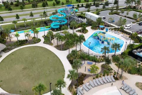 Adosado en venta en Kissimmee, Florida, 4 dormitorios, 177.81 m2 № 2055082 - foto 30