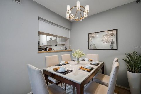Condominio en venta en Clearwater, Florida, 2 dormitorios, 79.25 m2 № 1612683 - foto 19