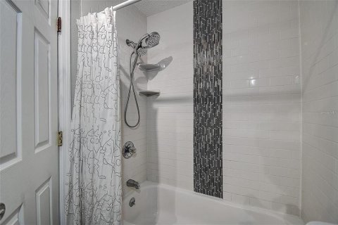 Condominio en venta en Clearwater, Florida, 2 dormitorios, 79.25 m2 № 1612683 - foto 14