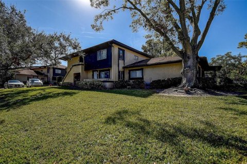 Condominio en venta en Clearwater, Florida, 2 dormitorios, 79.25 m2 № 1612683 - foto 2