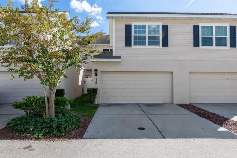 Townhouse in Saint Petersburg, Florida 4 bedrooms, 213.68 sq.m. № 2385820 - photo 29