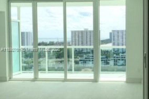 Copropriété à louer à Sunny Isles Beach, Floride: 3 chambres № 1946425 - photo 7