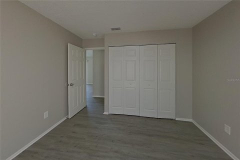Villa ou maison à louer à Kissimmee, Floride: 4 chambres, 164.9 m2 № 2121109 - photo 9