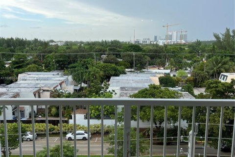 Copropriété à louer à North Miami, Floride: 1 chambre, 91.42 m2 № 1944980 - photo 18