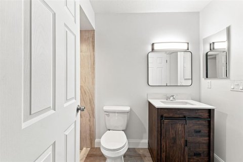 Casa en venta en New Port Richey, Florida, 4 dormitorios, 267.65 m2 № 2223136 - foto 19