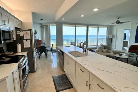 Copropriété à louer à St. Lucie, Floride: 3 chambres, 199.09 m2 № 2244565 - photo 4