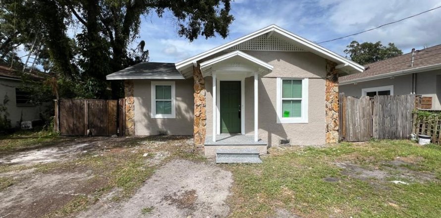 Casa en Tampa, Florida 3 dormitorios, 98.85 m2 № 2096021