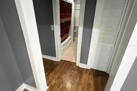Casa en alquiler en Tampa, Florida, 3 dormitorios, 98.85 m2 № 2096021 - foto 12