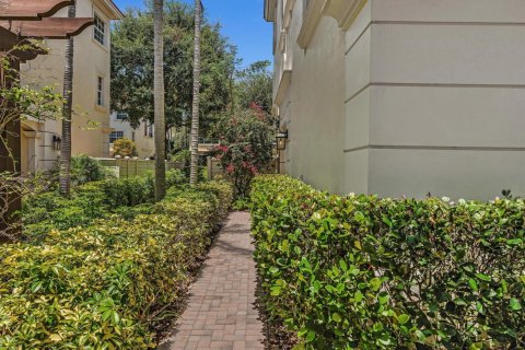 Adosado en venta en Boca Raton, Florida, 3 dormitorios, 282.05 m2 № 2249769 - foto 2