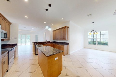 Villa ou maison à louer à Davie, Floride: 4 chambres, 256.6 m2 № 1937225 - photo 7