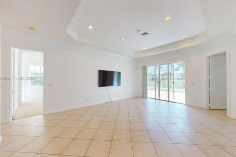 Villa ou maison à louer à Davie, Floride: 4 chambres, 256.6 m2 № 1937225 - photo 15