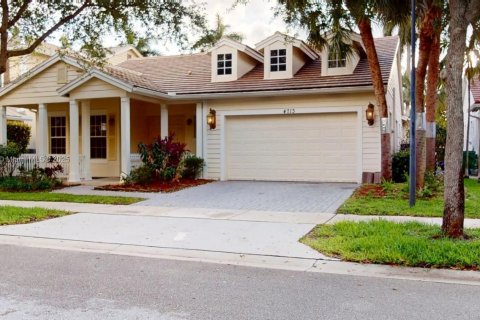 Villa ou maison à louer à Davie, Floride: 4 chambres, 256.6 m2 № 1937225 - photo 2