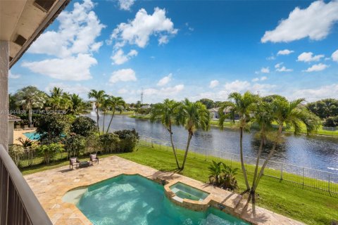 Villa ou maison à vendre à Cooper City, Floride: 5 chambres, 378.48 m2 № 2003176 - photo 7